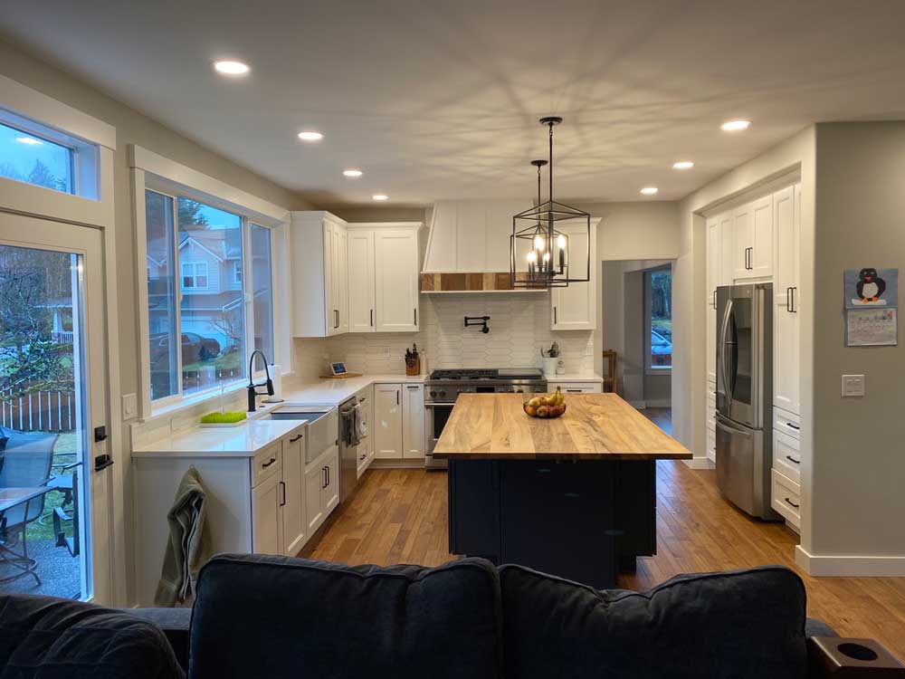 kitchen-remodeling-services-01-132nd-Constructs